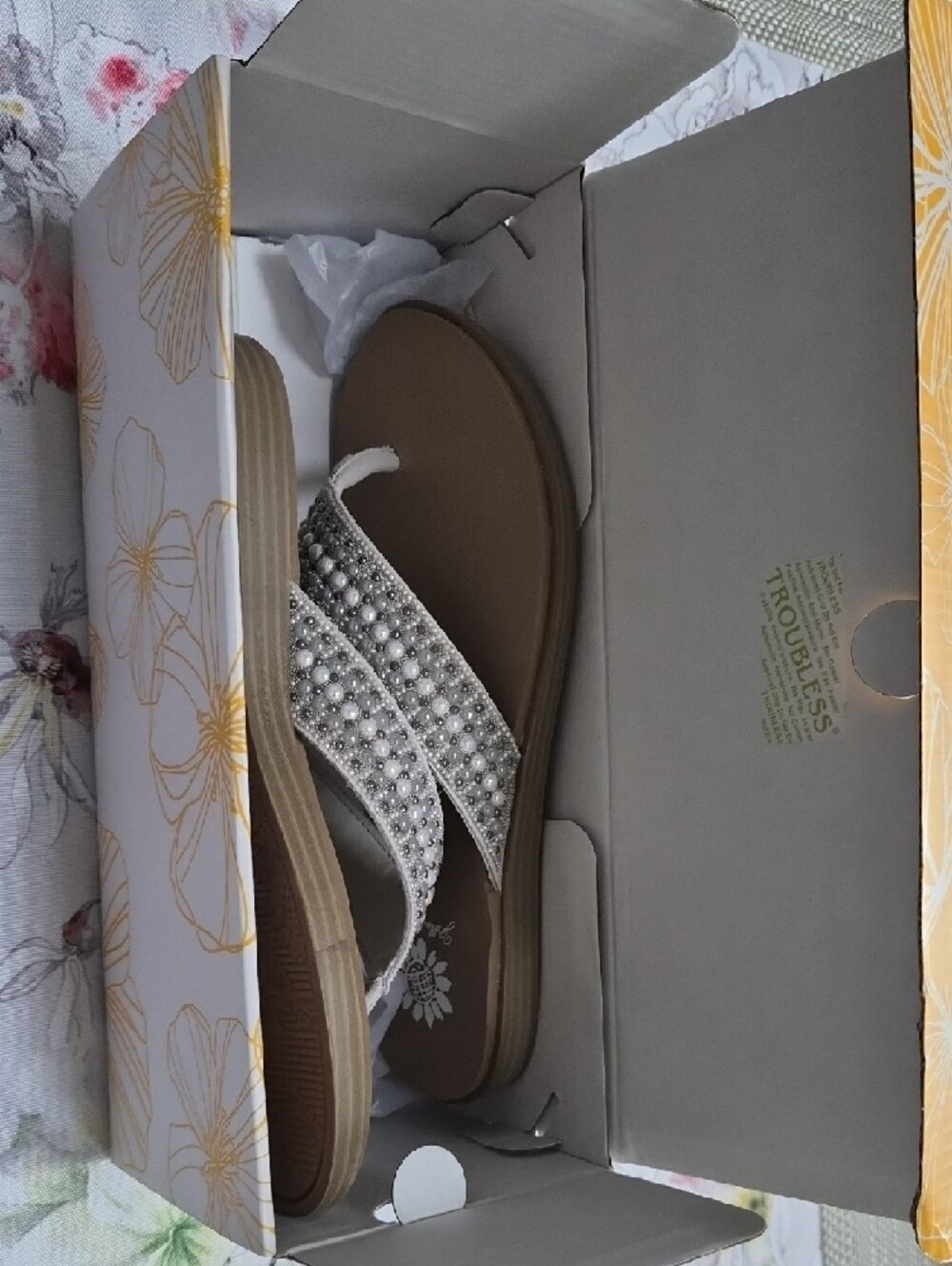 Yellow Box Silver Pearl & Rhinestone Embellished Thong Sandals - Picture 4 of 4